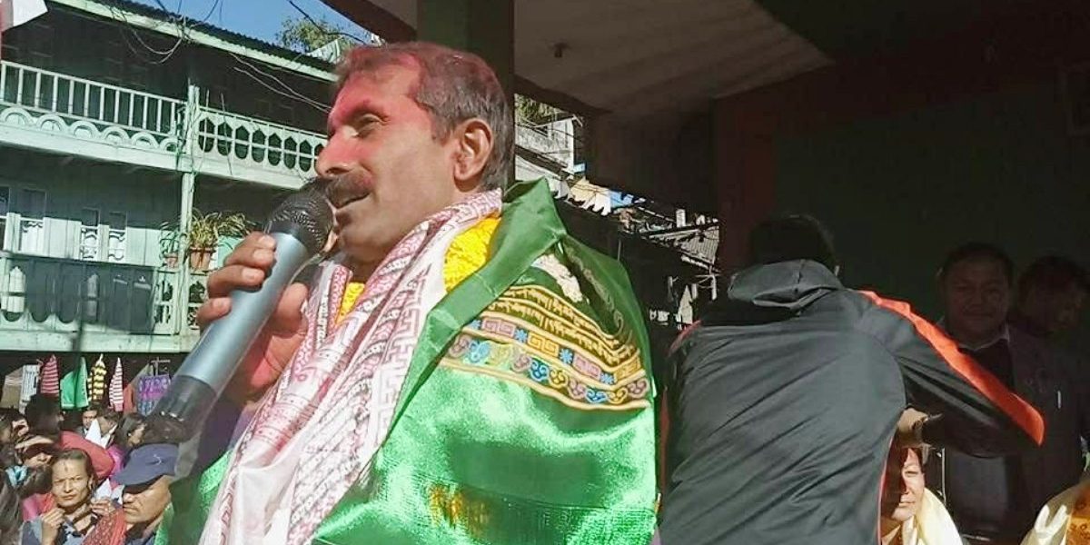 नेकपा नेता धिरेन्द्र शर्मा द्वारा पार्टी परित्याग, प्रलोपामा जाने तयारी