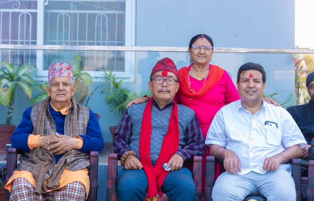 एमालेका उम्मेद्वार इरान राई किन पुगे काँग्रेस उम्मेद्वार सुनिल शर्माको घरमै ?