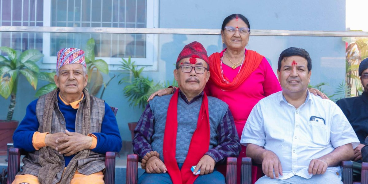 एमालेका उम्मेद्वार इरान राई किन पुगे काँग्रेस उम्मेद्वार सुनिल शर्माको घरमै ?