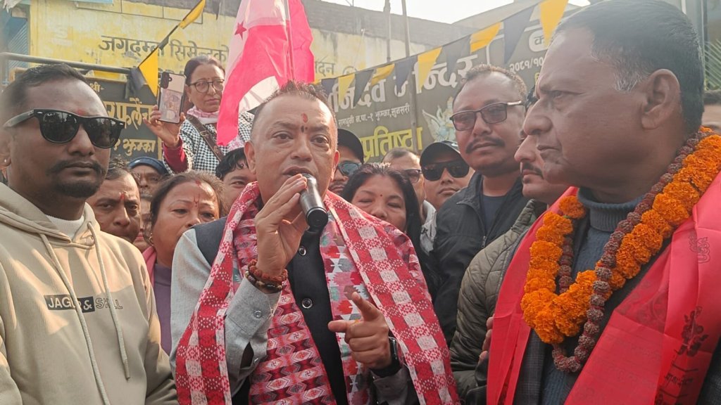 घरघर पुगेर कांग्रेस जिताउन लाग्नुस् : गगन थापा