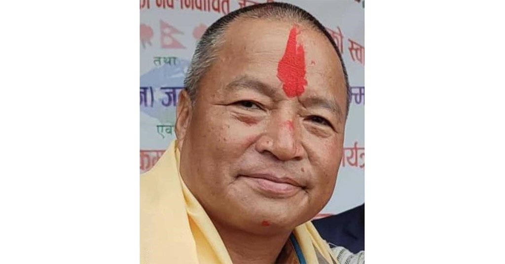 खोटाङमा गाउँपालिका पूर्वअध्यक्ष एमाले छाडेर नेकपामा प्रवेश