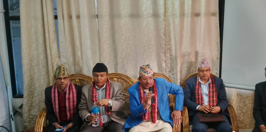 मत सर्वेक्षणले निर्वाचनको स्वच्छतामा दाग लाग्छ : आयुक्त भण्डारी