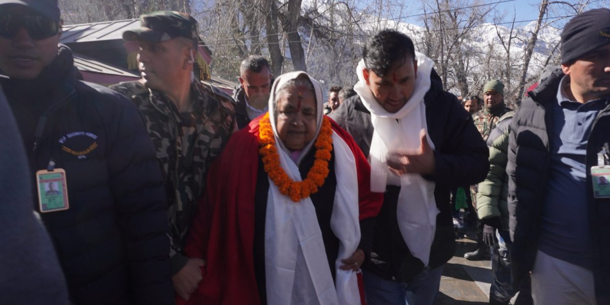 प्रधानमन्त्री सुशीला कार्कीद्वारा मुक्तिनाथ दर्शन