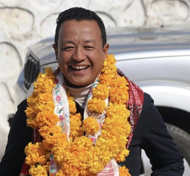 तेह्रथुममा एमालेका भानुभक्त ढकाललाई पराजित गर्दै कांग्रेसका सन्तोष सुब्बा निर्वाचित