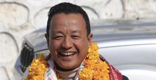 तेह्रथुममा एमालेका भानुभक्त ढकाललाई पराजित गर्दै कांग्रेसका सन्तोष सुब्बा निर्वाचित