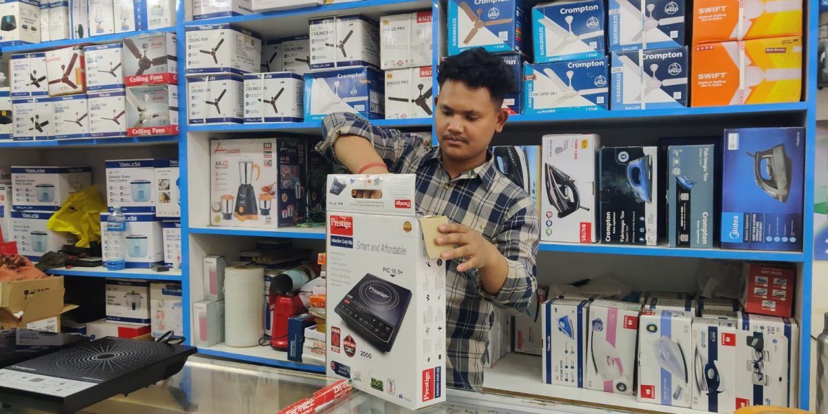 ग्याँसको लाइन छाडेर बिजुलीतिर मोडिँदै उपभोक्ता