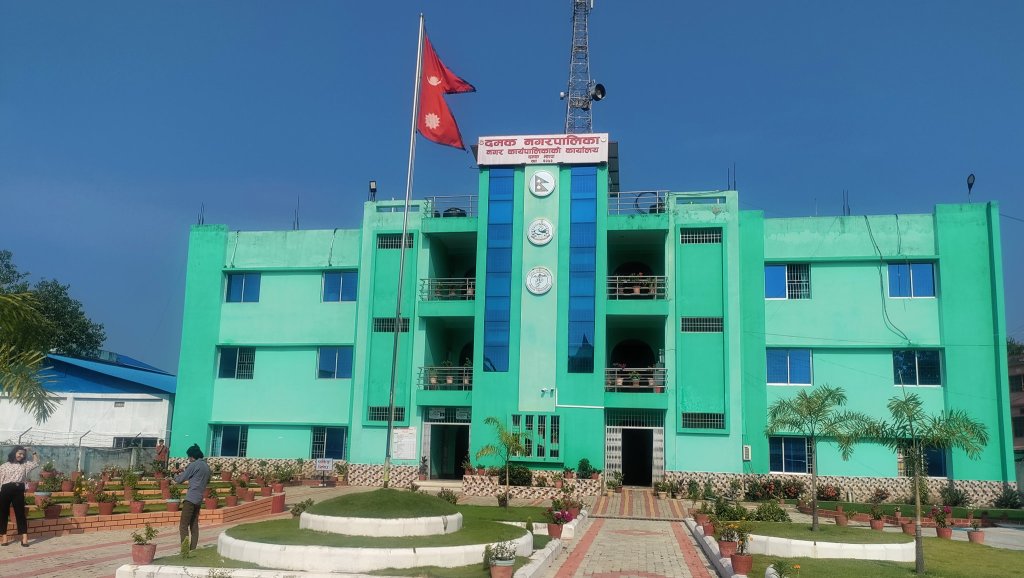 दमकका मेयरको घरभाडा मासिक २५ हजार नगरपालिकाले तिरिदिने