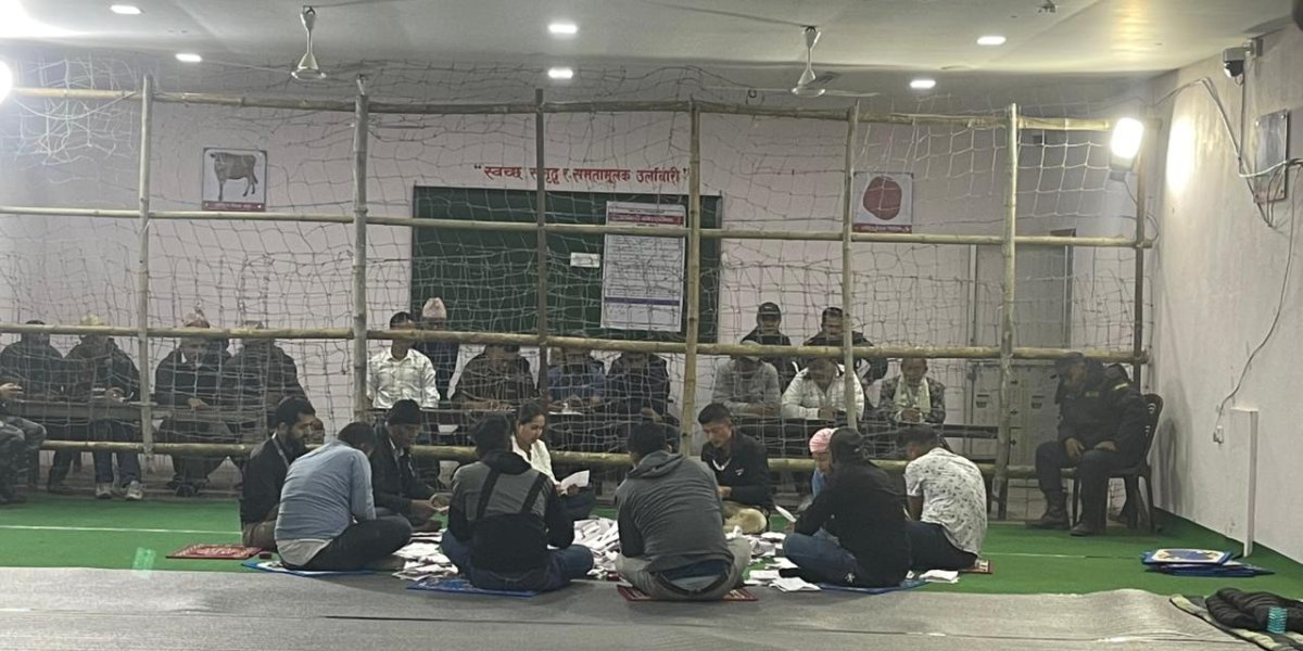 मोरङका तीन क्षेत्रमा मतगणना जारी, बाँकी तीनमा शुक्रवार बिहानदेखि मात्रै हुने