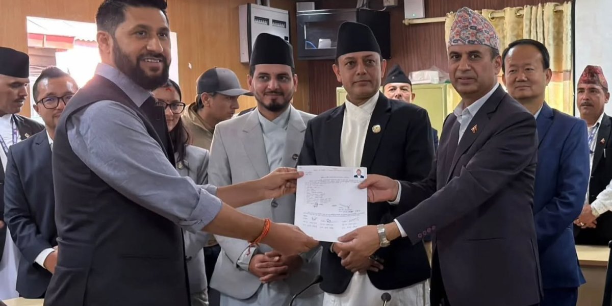 सभामुखमा अर्यालले दर्ता गराए उम्मेदवारी