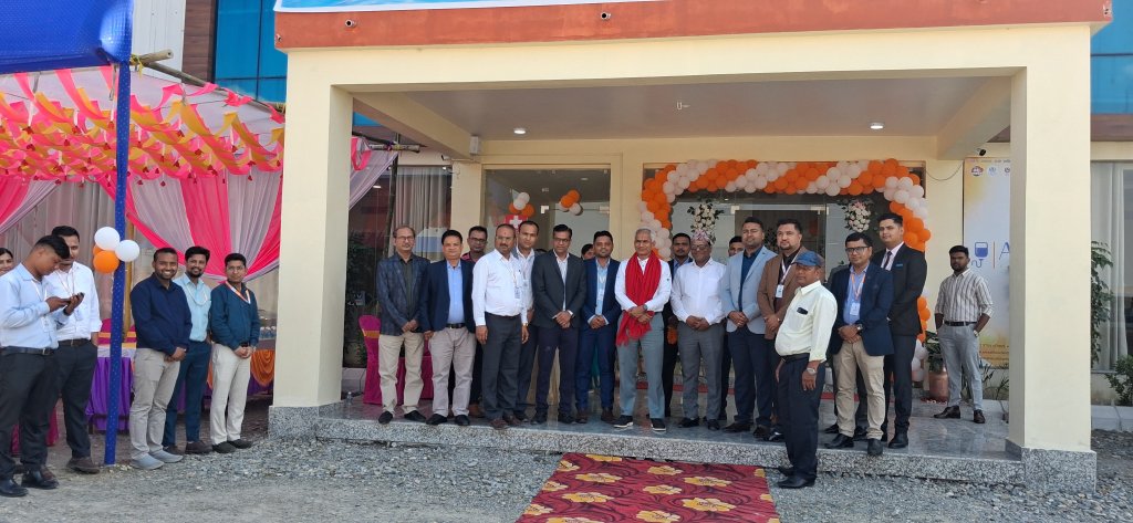 स्वदेशमै सलाइन उत्पादन सुरु : मोरङमा १ अर्बको लगानीमा ‘एलेक्सा लाइफसाइन्सेज’ सञ्चालन