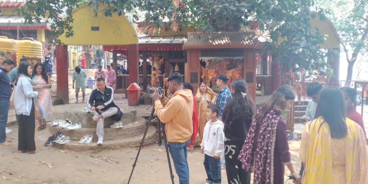 नयाँ वर्ष २०८३ आरम्भ, महँगीका बीच घुमफिर गरेर मनाइँदै