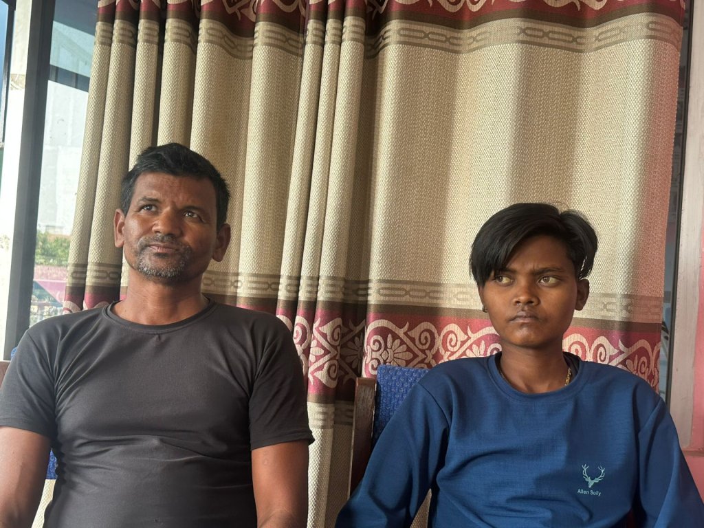 उपचारमा ४० लाख सकियो, छोरा बचाउन बाबुको हारगुहार