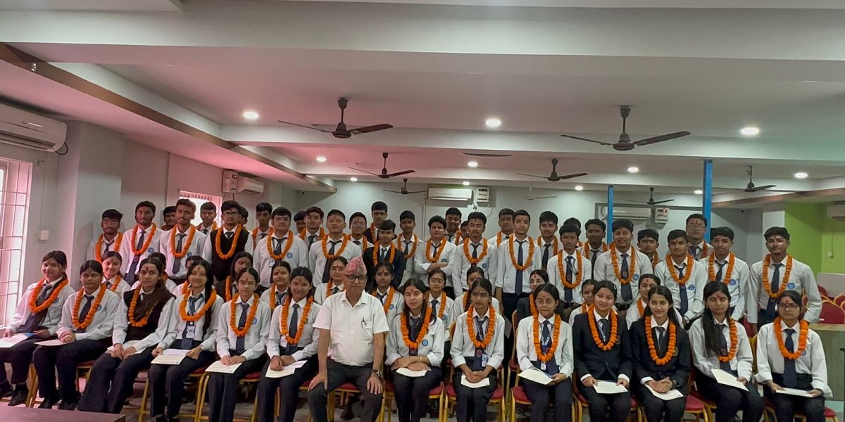 मेधावी विद्यार्थी प्रोत्साहन गर्दै शिक्षादीप कलेज, ६२ जनालाई एकैसाथ सम्मान