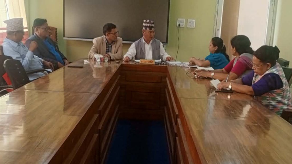 रिफ्रेसमेन्ट सेन्टर र गौरादह पोखरीको अर्थ समितिले छानविन गर्ने