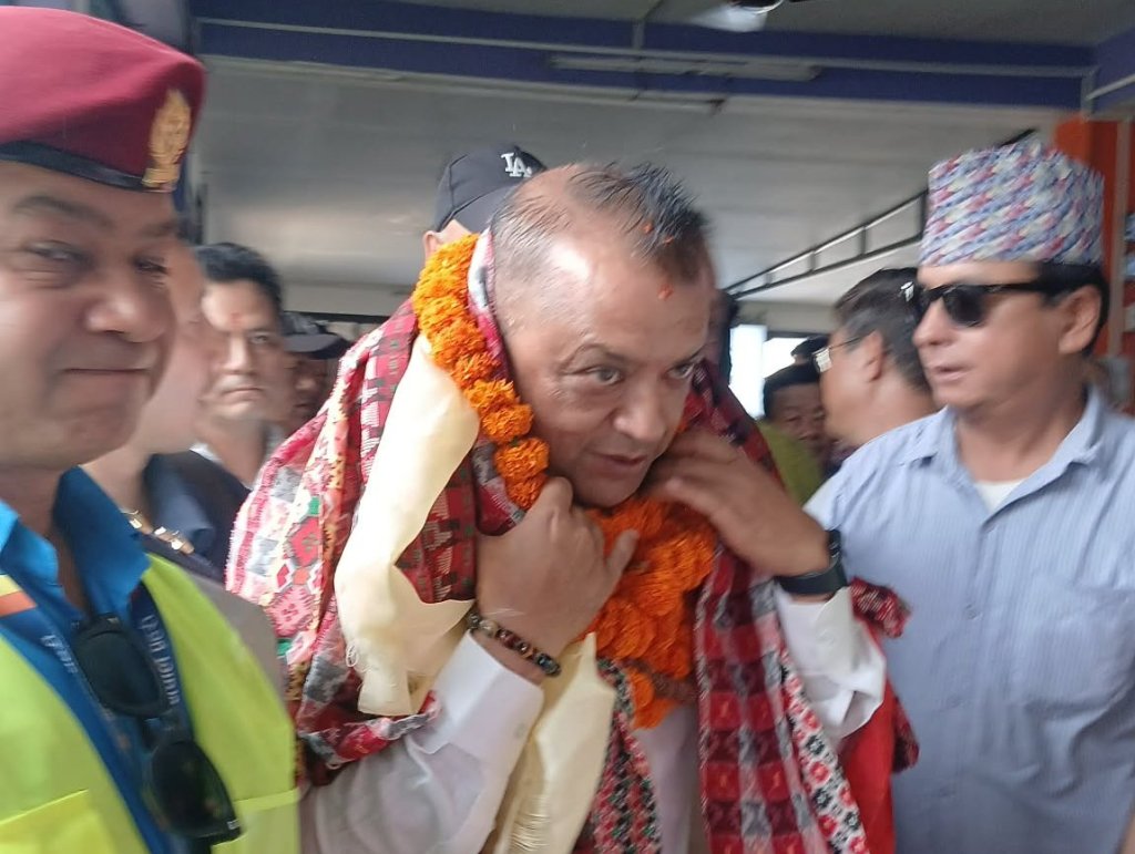 सरकारले सुनेन भने आवाज कसरी ठूलो बनाउने हामीलाई थाहा छ : सभापति थापा