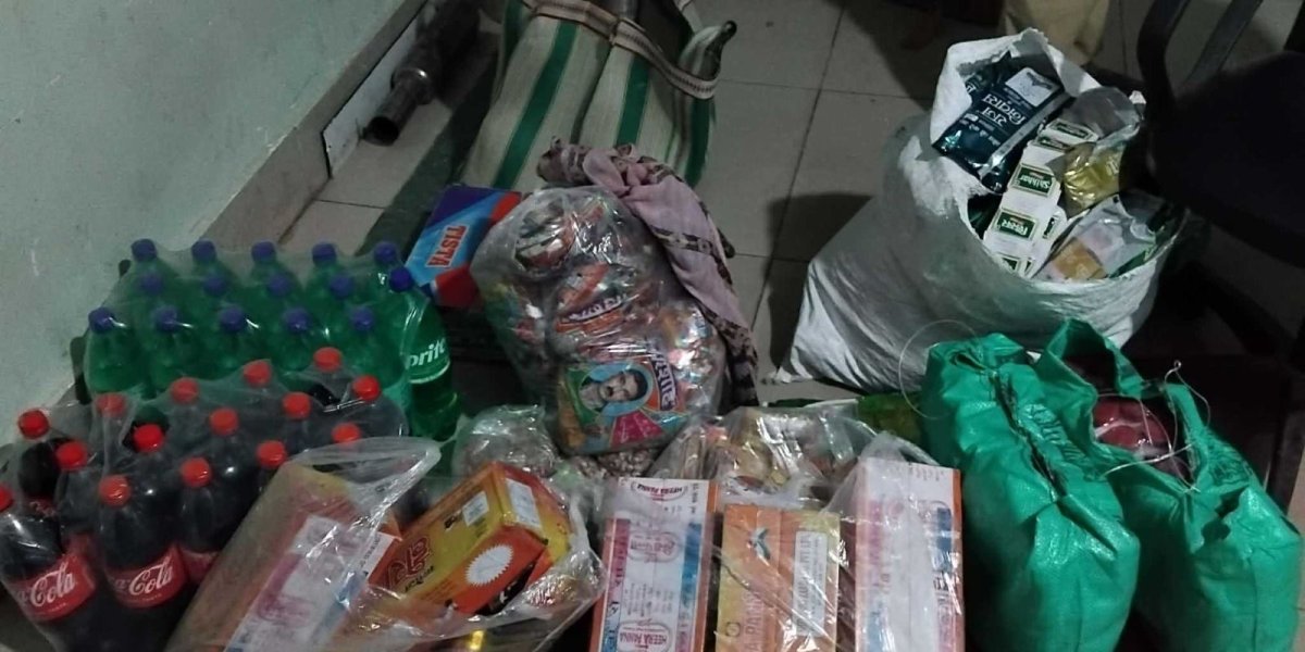 सीमामा कडाइ: ५० हजारको किराना सामान बरामद