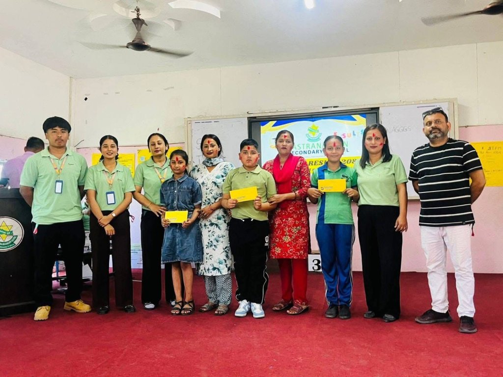 राष्ट्रनिर्माण स्कुलद्वारा साढे ६ लाख रुपैयाँ बराबरको छात्रवृत्ति वितरण
