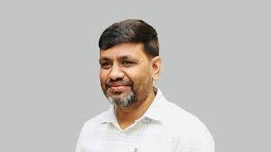 बस्तीमा डोजर आतंक: के मान्छेभन्दा ठूलो नदी किनारको एक टुक्रा जमिन हो ?