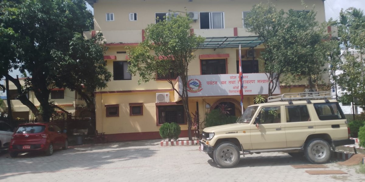 कोशी प्रदेश : पर्यटन मन्त्रालयको दायित्व ३३ करोड बढी, ३ अर्ब लागत अनुमानका ६३ आयोजना अधुरा