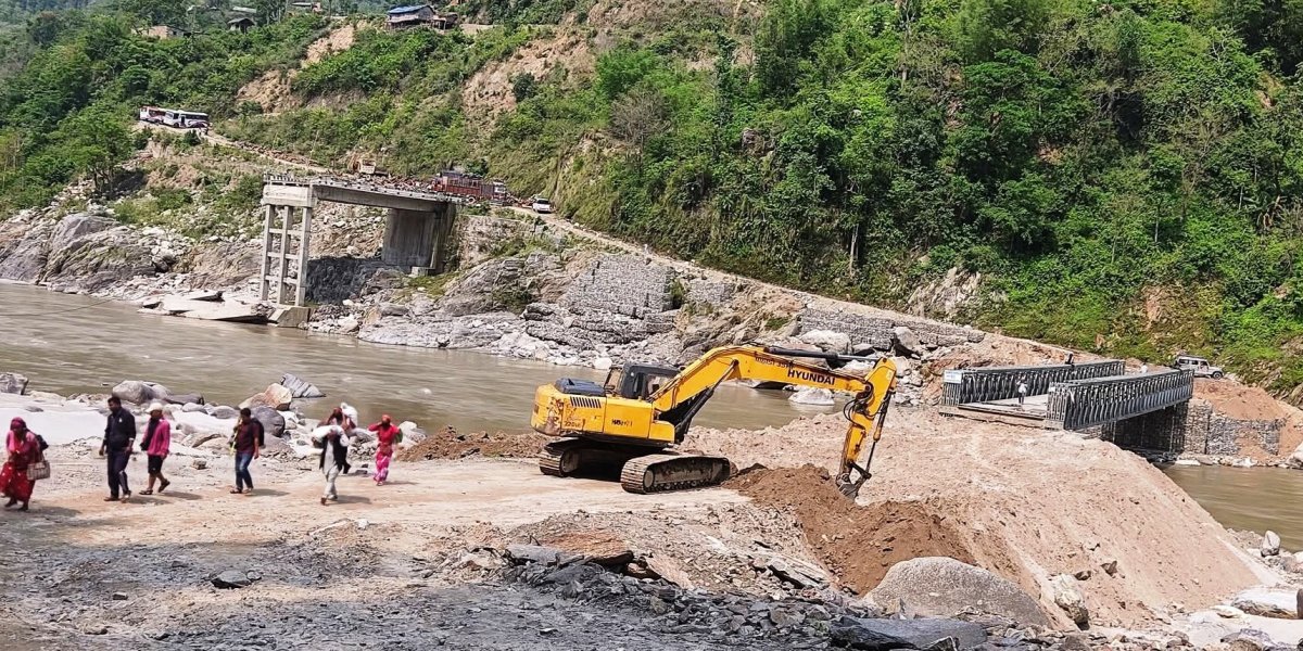बेलिब्रिज झिकिएपछि खोटाङमा ‘प्राकृतिक नाकाबन्दी’