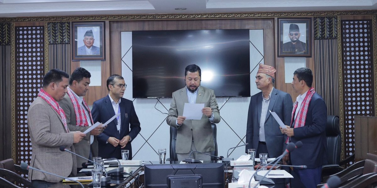 विद्युत् प्राधिकरणको संचालक समितिमा दुई जना नियुक्त, कामु निर्देशकाम दीर्घायू श्रेष्ठ तोकियो