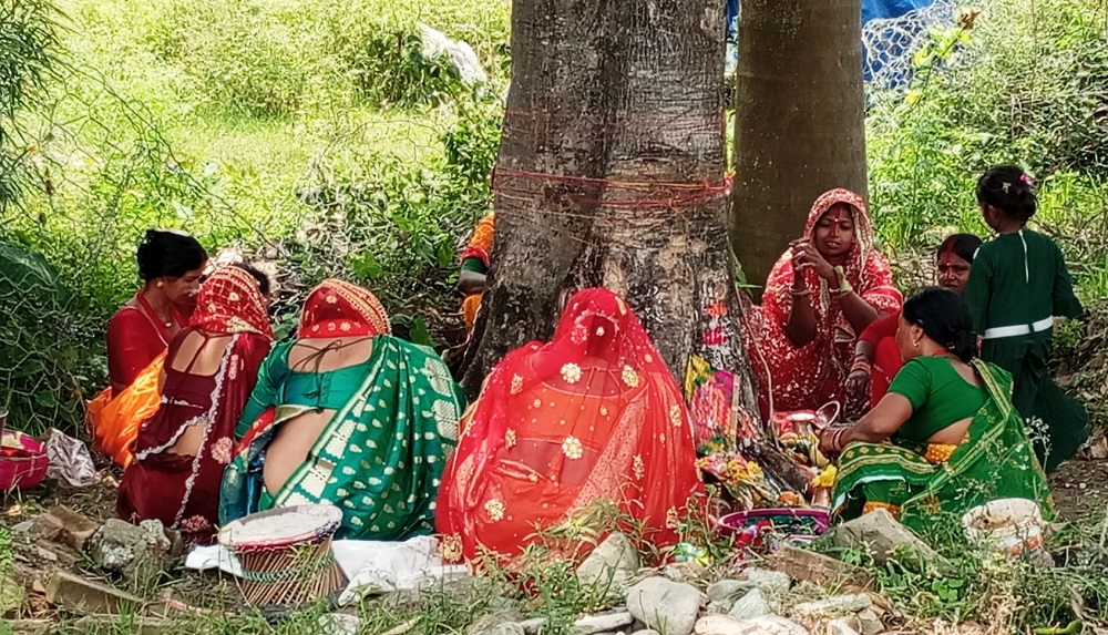 बर्साइत पर्व धुमधामका साथ मनाइँदै