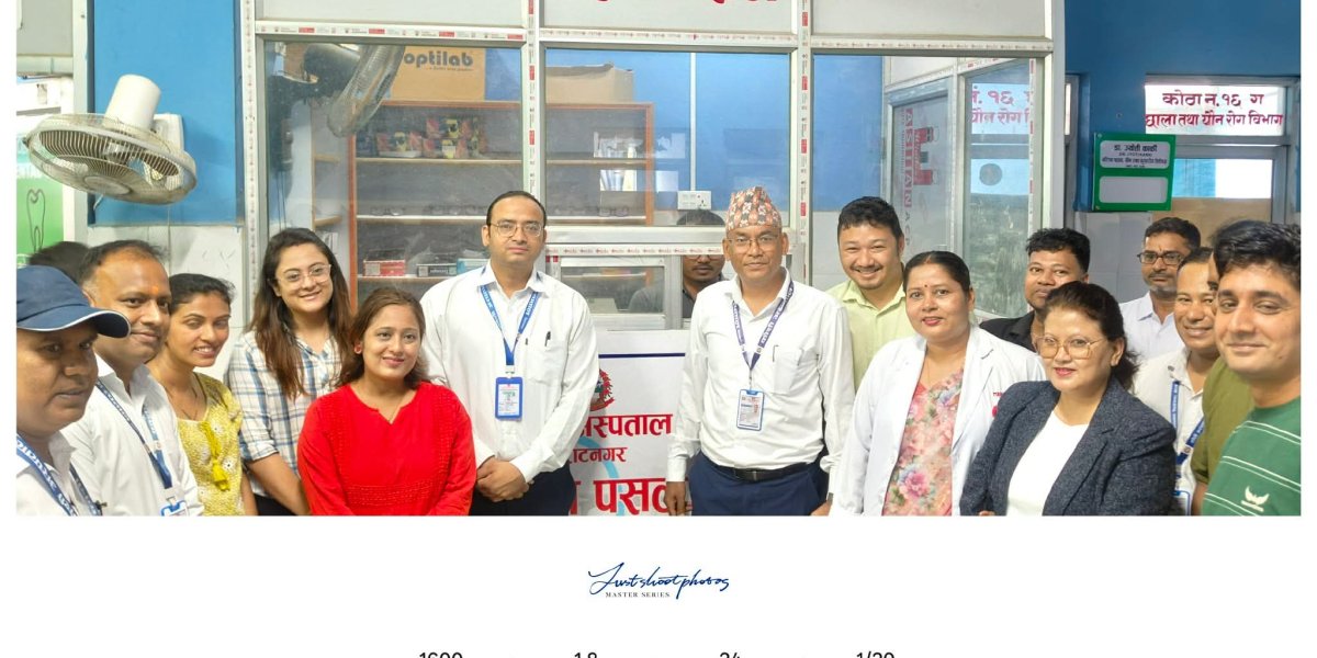 कोशी अस्पतालमा चस्मा पसल सञ्चालन, स्वास्थ्य बीमाबाटै पाइने भयो सुलभ सेवा