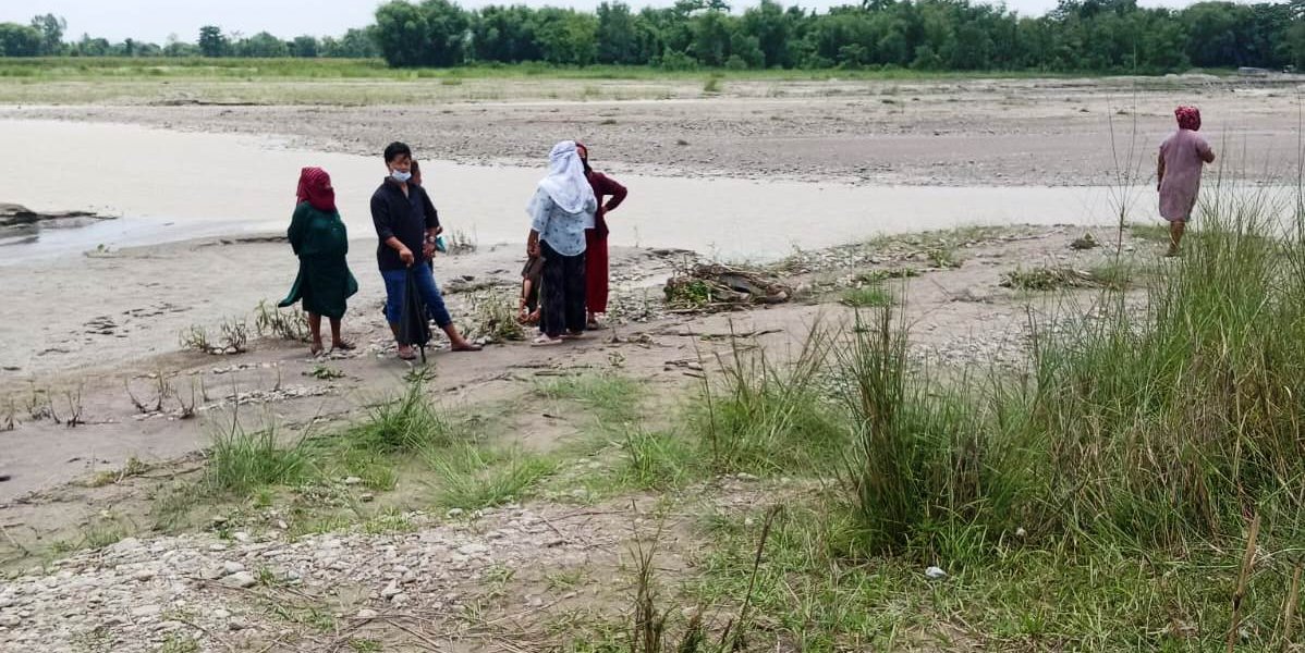 उर्लाबारीको काँसघारीमा महिलाको शव फेला, अनुसन्धान जारी