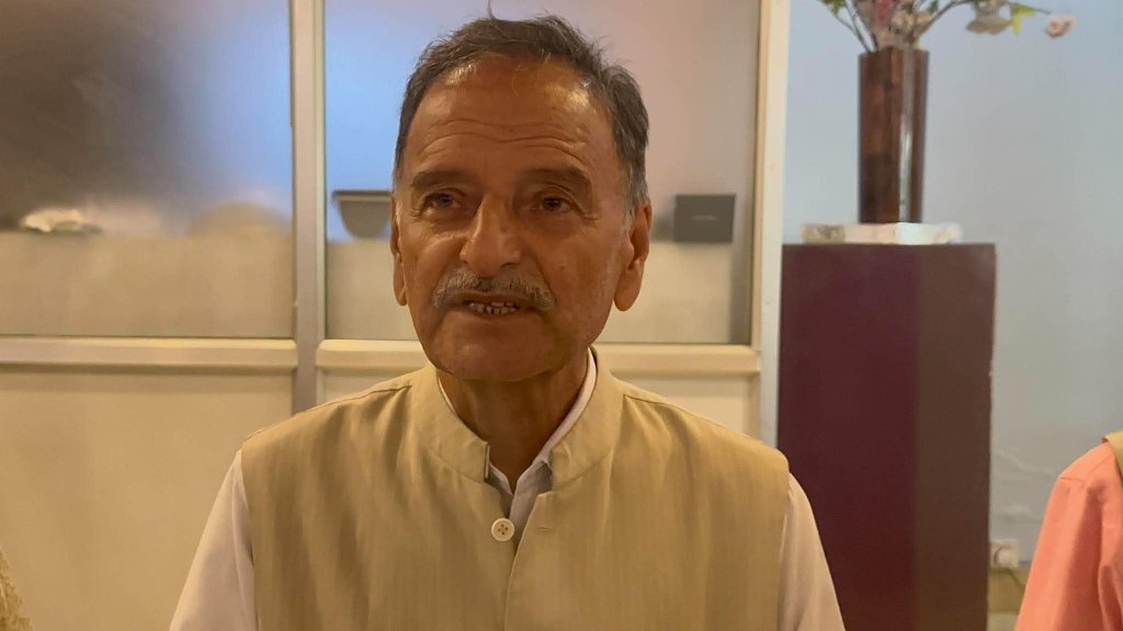 राष्ट्रियसभा दलको नेता फेर्ने निर्णय मूर्खताको पराकाष्ठा हो : कृष्णप्रसाद सिटौला