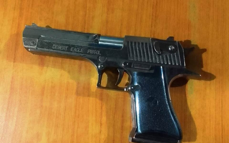 गोठाटारबाट पेस्तोलसहित धरानका युवक पक्राउ