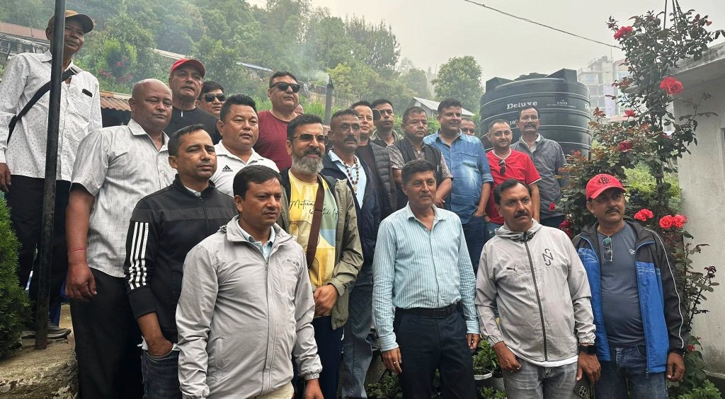 गगन थापालाई मोरङबाट शेखर कोइराला पक्षको चुनौती