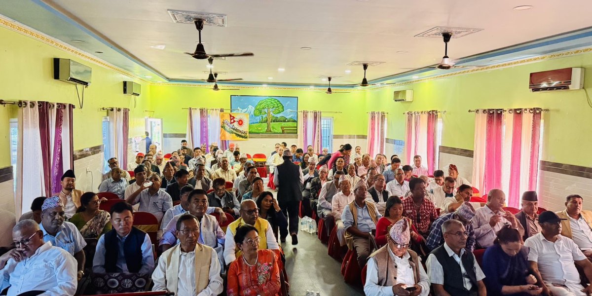विराटनगरमा ओली विरुद्ध खनिए नेताहरु