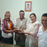 विराटनगर महानगरपालिकाका प्रमुख प्रशासकीय अधिकृत योगेन्द्रप्रसाद दुलाललाई बिदाइ