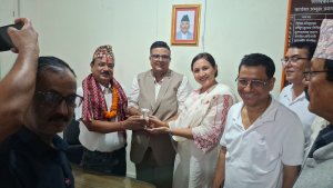 विराटनगर महानगरपालिकाका प्रमुख प्रशासकीय अधिकृत योगेन्द्रप्रसाद दुलाललाई बिदाइ