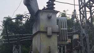 चट्याङले रंगेली सब-स्टेशनको ट्रान्सफर्मर जल्यो, दिउँसो ३ बजेसम्म विद्युत् आपूर्ति बन्द