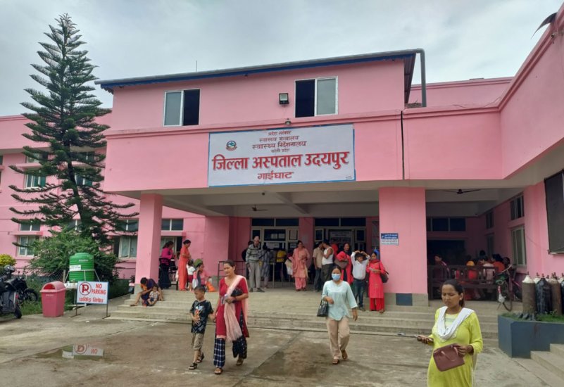 एक वर्षमै उत्कृष्टबाट ‘अस्तव्यस्त’ उदयपुर अस्पताल