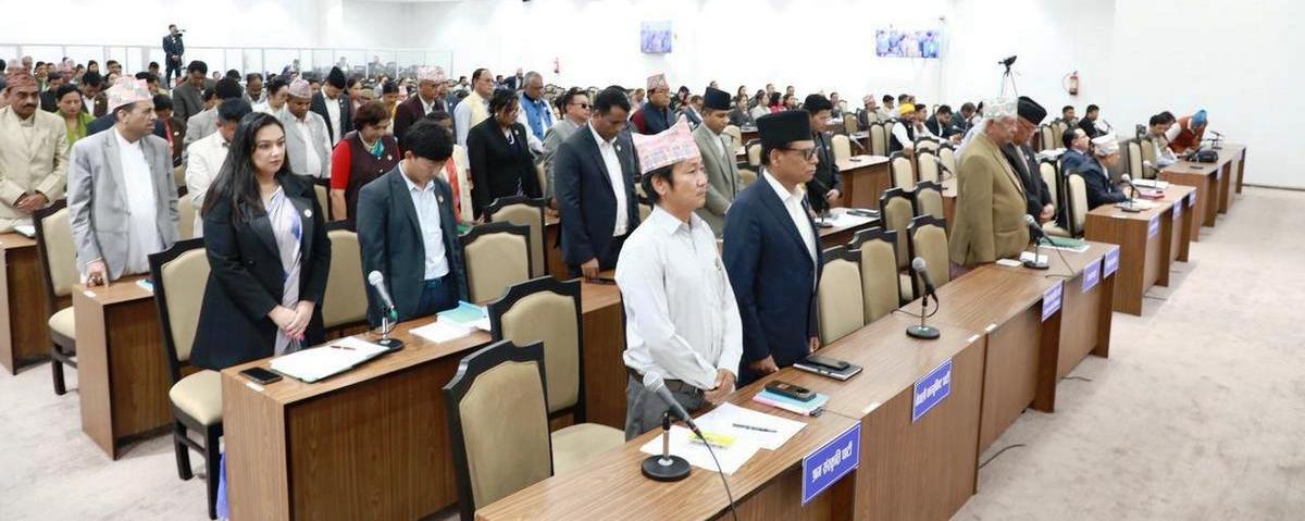 प्रधानमन्त्रीको अभिव्यक्तिमा विवाद, संसद् बैठक बुधबारसम्म स्थगित