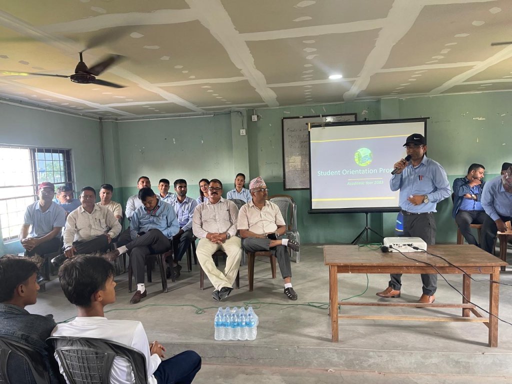 विद्यार्थीलाई ‘काबिल’ बनाउँदै पञ्चायत मावि