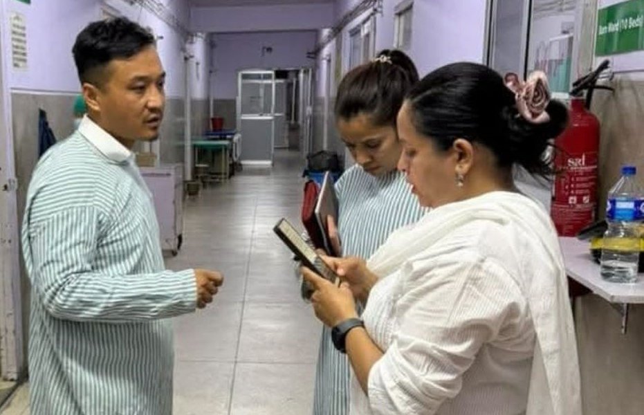 आत्मदाह प्रयास गरेका गणेश नेपालीको स्वास्थ्य अवस्था अस्थिर, तत्काल भारत नलगिने