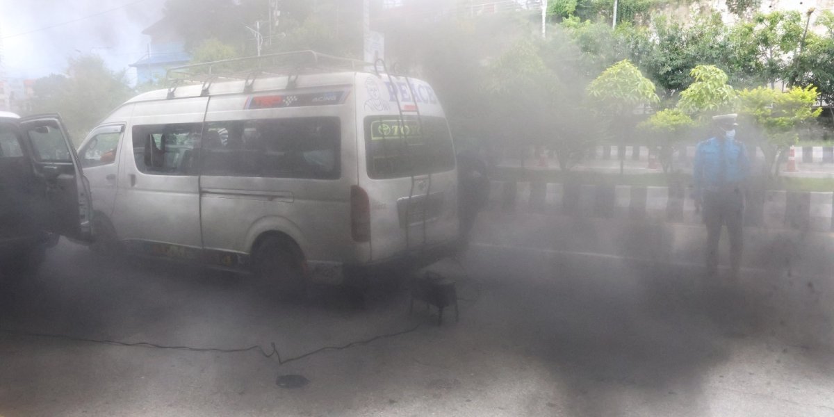 मन्त्री चौधरीको निर्देशनमा प्रदूषण परीक्षण : ३८ मध्ये २० सवारी कारबाहीमा
