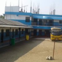 विद्यालयको आवासीय भवनमा शिक्षिकाको शव फेला, श्रीमान् सम्पर्कविहीन