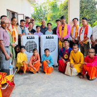 एभरेष्ट हाईपर मार्केटद्वारा गुरूकुलका बटुकलाई कुलर सहयोग