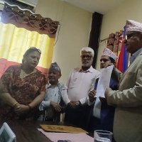 स्रष्टाहरूले बुझाए मुख्यमन्त्रीलाई ज्ञापनपत्र