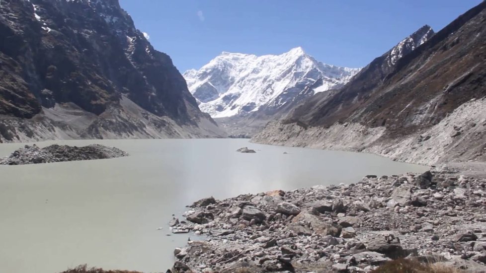 कोशी प्रदेशमा हिमतालको विस्फोटको जोखिममा हजारौँ परिवार