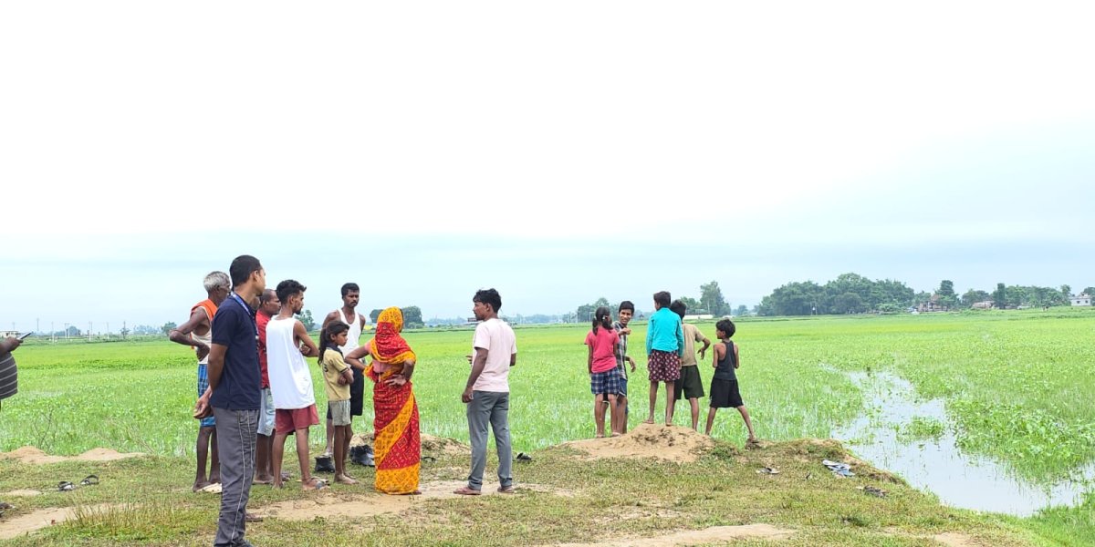 गाँजासहितको मोटरसाइकल छाडेर भागेका चालक पोखरीमा बेपत्ता